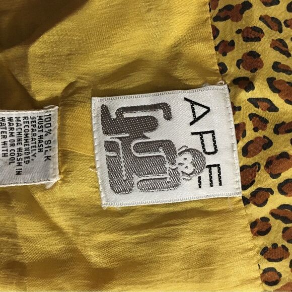 APE VTG 100% Silk Animal Print Vest Size M - Picture 5 of 8